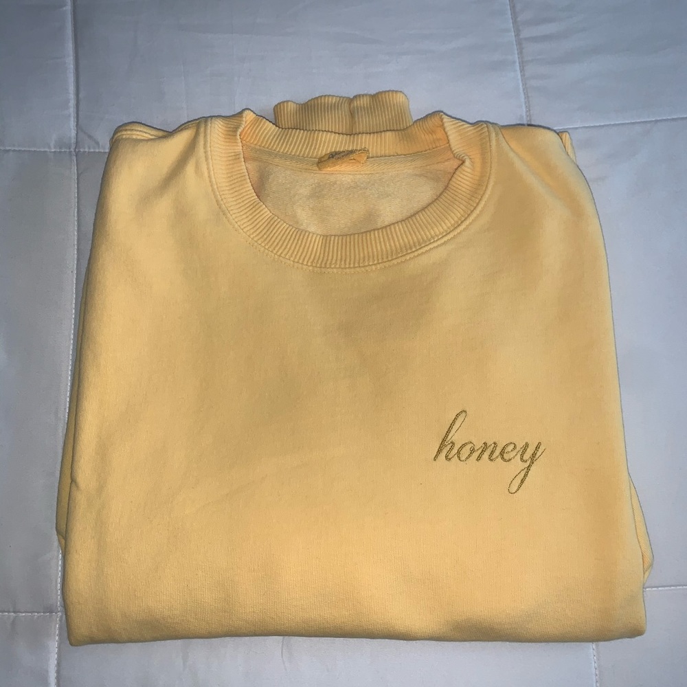 Brandy Melville honey sweatshirt
